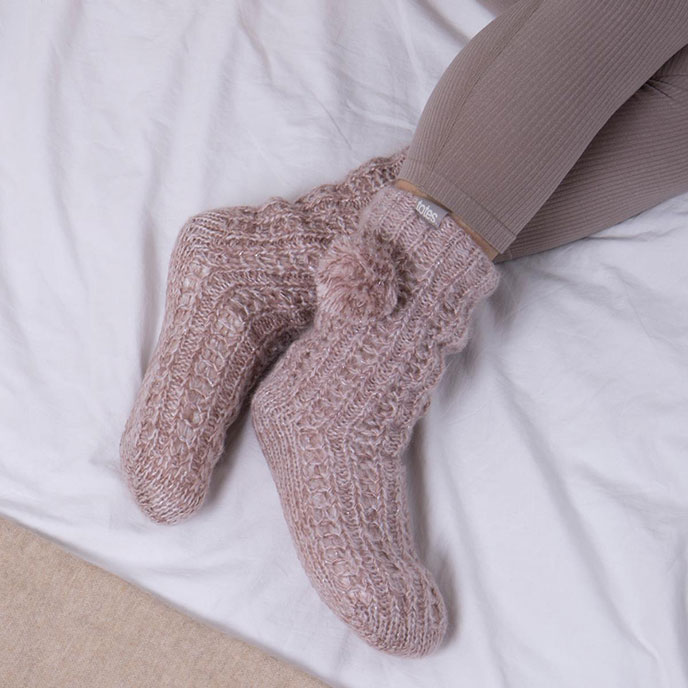 totes Ladies Luxury Sparkle Slipper Sock with Pom Pom Pink Extra Image 3